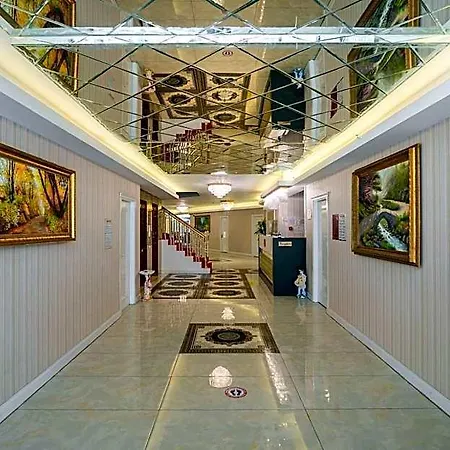 Hotel Tamara Business 4*